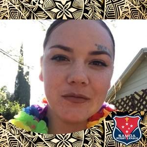 Meet your Posher, Dana